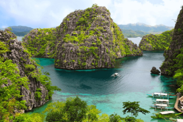 10 Best Astonishing Places to Visit in the Philippines